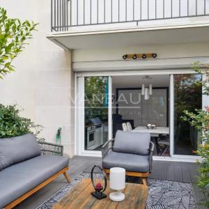 PARIS XVI - ETOILE - studio - terrasse