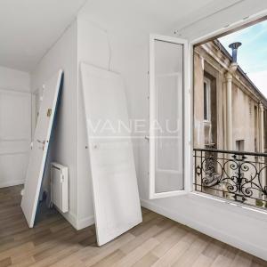 Paris XVIIIème – Rue Joseph Dijon – 2 pièces à rénover au 5ᵉ éta