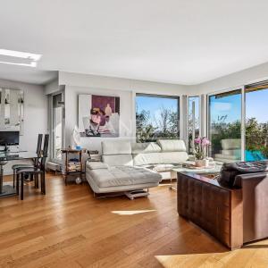 Paris XIVe : Parc Montsouris : Duplex au dernier étage avec terrasses