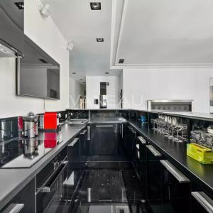 Paris VIII - Triangle d'or  - Quartier Saint Philippe du Roule