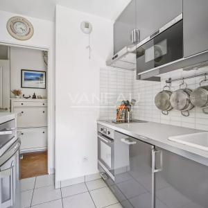 Issy-les-Moulineaux - Deux pièces de charme avec jardin