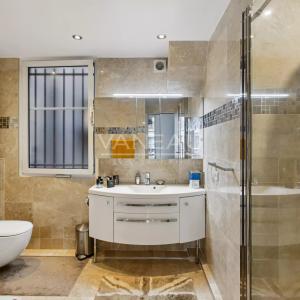 Paris XVIe - Trocadéro - Etage élevé