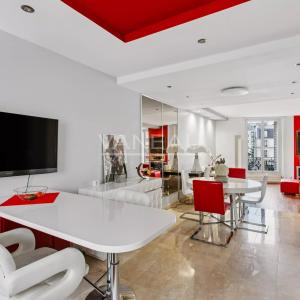 Paris XVIe - Trocadéro - Etage élevé