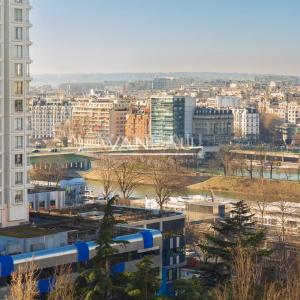 Tour Eiffel-Bir-Hakeim