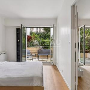 Paris XVIe - Muette - Rez de Jardin au calme absolu.