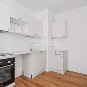 Issy-les-Moulineaux - Deux pièces rénové DPE D avec terrasse et 