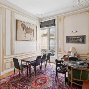 Paris XVIe - IENA - Place de l'Amiral de Grasse.