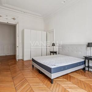 Paris  XVI  - Jasmin - Appartement familial et de réception - Qu