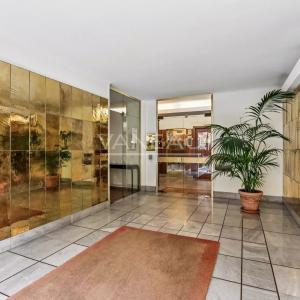 PARIS XVIe - DAUPHINE - Appartement familial en étage élevé - Vu