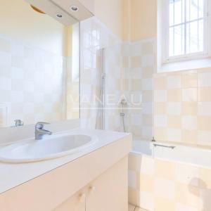 PARIS VIe _ Assas / Luxembourg - familial et de réception