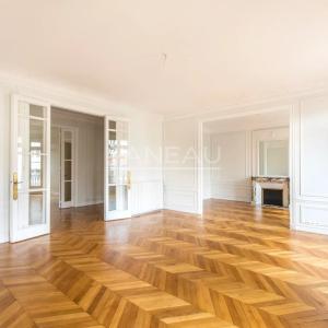 PARIS VIe _ Assas / Luxembourg - familial et de réception