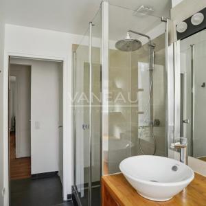 Exclusivité - Paris VIIe - Invalides Tour Maubourg