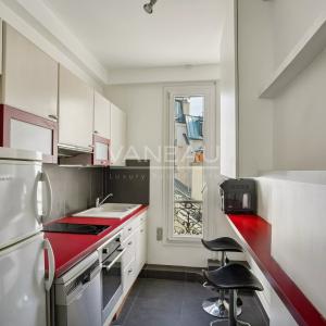 Exclusivité - Paris VIIe - Invalides Tour Maubourg