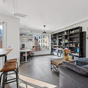 VIIe - Bon Marché/Laennec - 2P