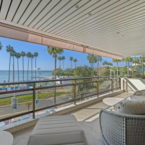 Cannes Croisette Appartement 6 pièces vue mer à vendre