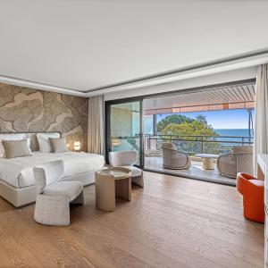 Cannes Croisette Appartement 6 pièces vue mer à vendre