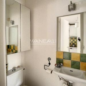 PARIS VIe -  DEUX PIECES POUR PIED A TERRE IDEAL  BAIL CODE CIVI