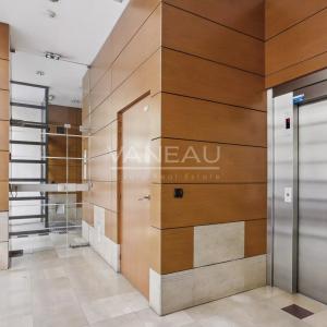 Exclusivité : Trois pièces avec balcon en étage