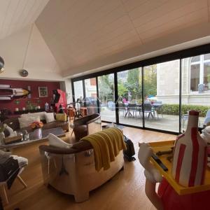 Somptueux Manoir rénové au coeur d' Angers avec piscine