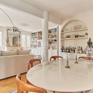 Paris XVIème - Appartement ancien rénové -