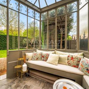 Paris XVIe - Henri Martin - Exceptionnel rez-de-jardin