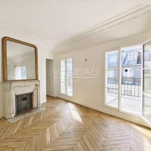 Paris IIe - Montorgueil - Appartement dernier étage avec terrass