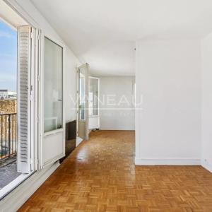 Paris XVe - Sèvres Lecourbe : Appartement dernier étage avec vue