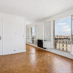 Paris XVe - Sèvres Lecourbe : Appartement dernier étage avec vue