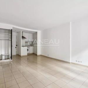 PARIS 3e - MARAIS - Grand studio