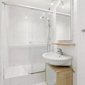 PARIS 3e - MARAIS - Grand studio