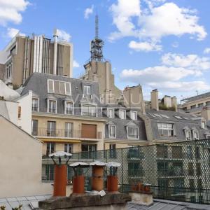 PARIS 3e - MARAIS - Grand studio