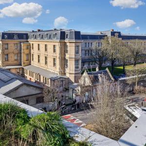 Vanves/Michelet - Appartement cinq pièces,  dernier étage, terra