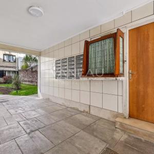 Quatre pièces à rénover avec balcons