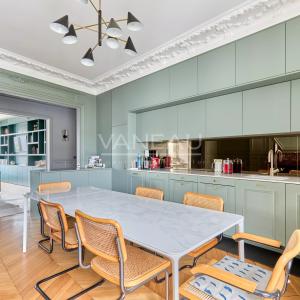 Paris XIVe - Petit Montrouge - Appartement familial de 168 m² - 3/4 Chambres - Accès jardin privatif de 650 m²