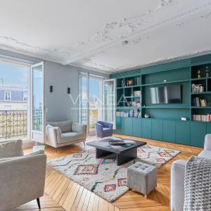 Paris XIVe - Petit Montrouge - Appartement familial de 168 m² - 3/4 Chambres - Accès jardin privatif de 650 m²