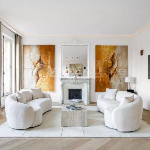 PARIS VII - Superbe appartement avec vue Tour Eiffel