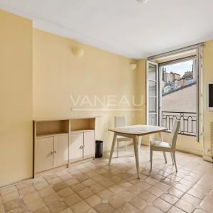 PARIS VIIe - quartier des antiquaires - 2 chambres