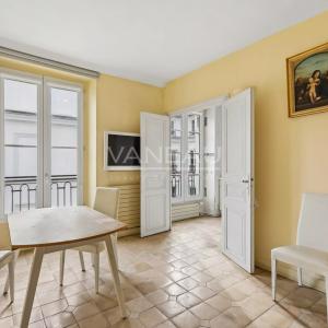 PARIS VIIe - quartier des antiquaires - 2 chambres