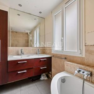 PARIS XVe - Pasteur/Montparnasse - Appartement familial en étage