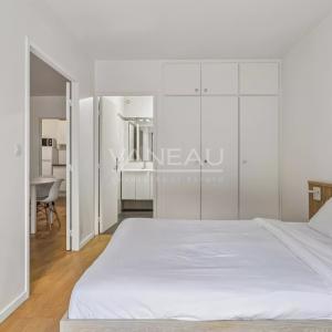 Paris XVIe - Muette - Rez de Jardin au calme absolu.