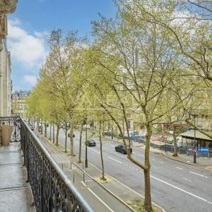 Paris VIIIe -Champs Elysées Alma Marceau - Appartement de Récept
