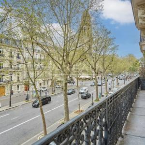 Paris VIIIe -Champs Elysées Alma Marceau - Appartement de Récept