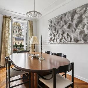 PARIS VII - 2 pièces - Invalides