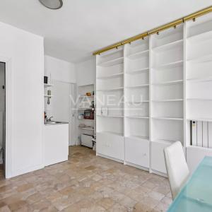 PARIS VIIe - quartier des antiquaires - 2 chambres