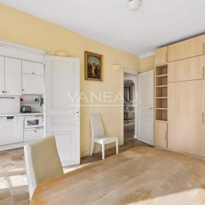 PARIS VIIe - quartier des antiquaires - 2 chambres