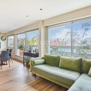 Neuilly - Duplex d’exception - Vue Seine, à proximité des commer