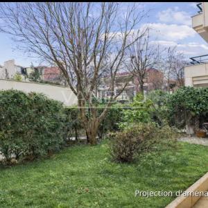 Deux pièces avec terrasse-jardin au calme