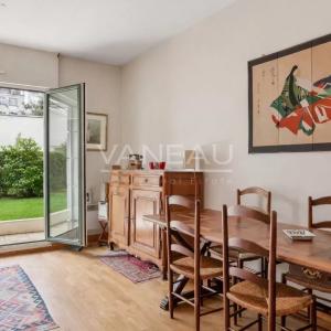 Deux pièces avec terrasse-jardin au calme