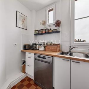 Boulogne Reine-Victor-Hugo– Duplex trois pièces en dernier étage