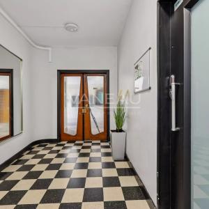 Quatre pièces à rénover avec balcons